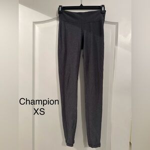 Champion. Grey leggings. XS.